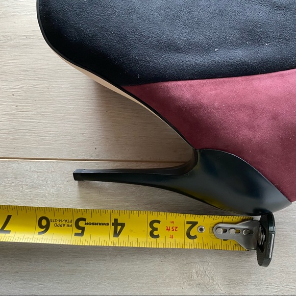 New ALDO pointy toe suede ankle booties black and burgundy Danielle-42 style - Picture 5 of 10